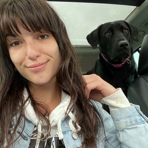 Meet your Posher, Chanel